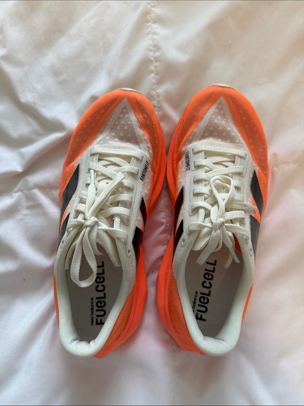 New Balance women’s Orange, White & Black FuelCell Trainers - Picture 2 of 4